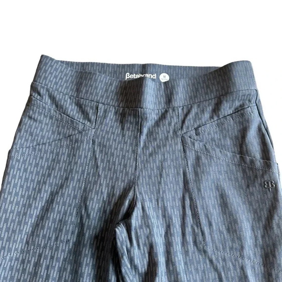 Betabrand Pull-On Blue Print Ankle Pants Casual Office Everyday Medium Petite - Picture 2 of 12